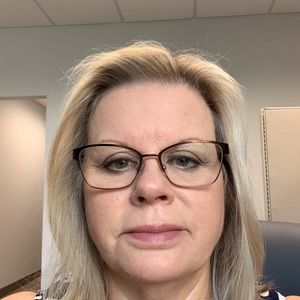 Meet your Posher, Sherry